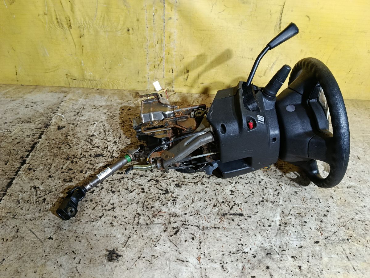 Рулевая колонка на Nissan Cube BZ11 Фото 1