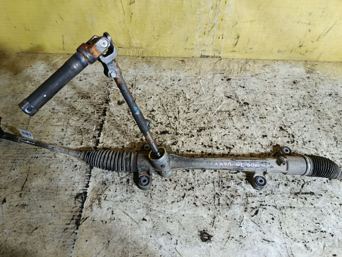 Рулевая рейка на Toyota Voxy ZRR70G 3ZR-FAE Фото 5