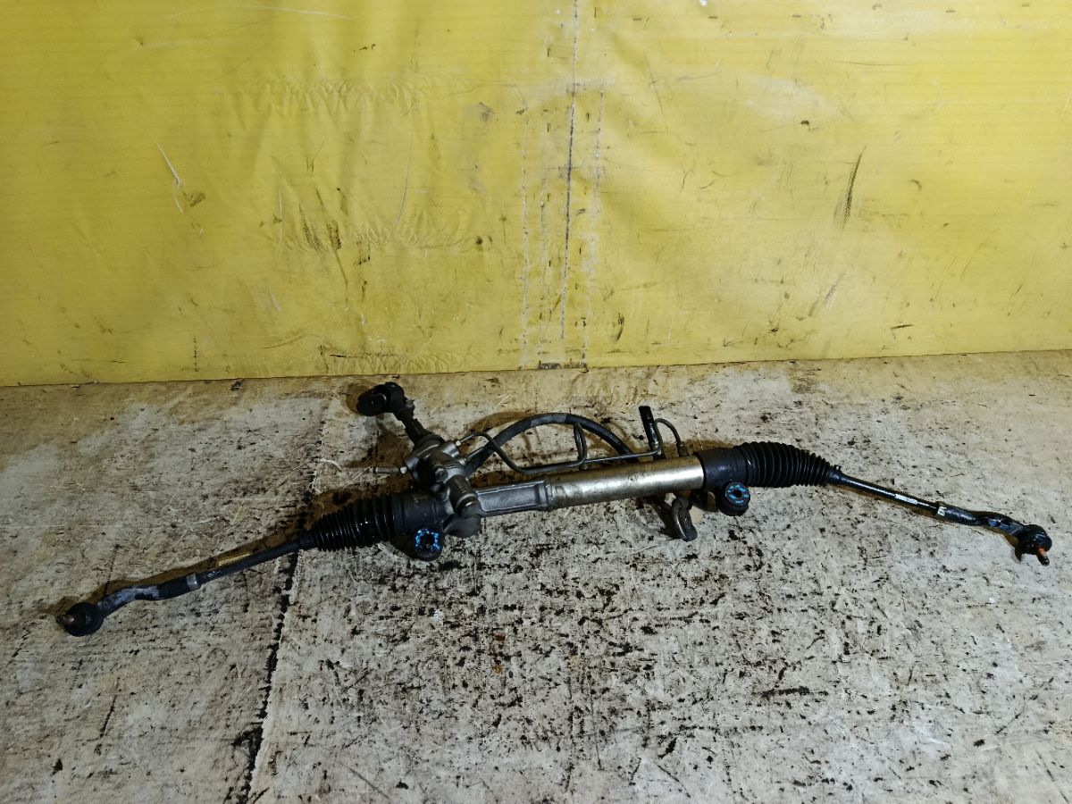 Рулевая рейка на Toyota Noah AZR65G 1AZ-FSE Фото 1