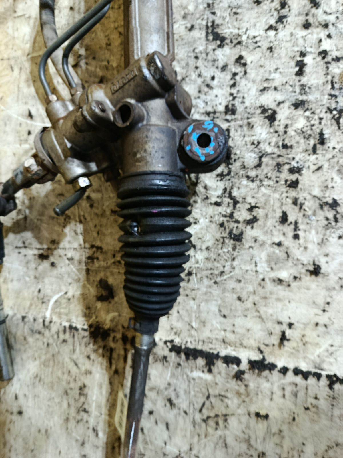 Рулевая рейка на Toyota Noah AZR65G 1AZ-FSE Фото 3