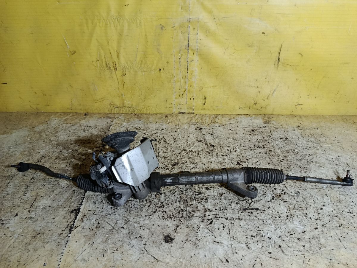 Рулевая рейка на Honda Freed GB3 L15A Фото 1