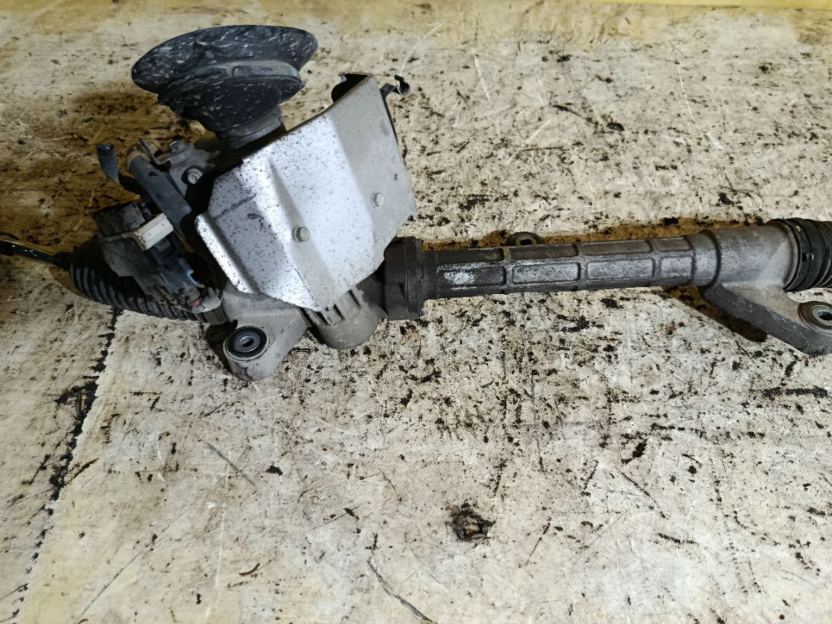 Рулевая рейка на Honda Freed GB3 L15A Фото 4