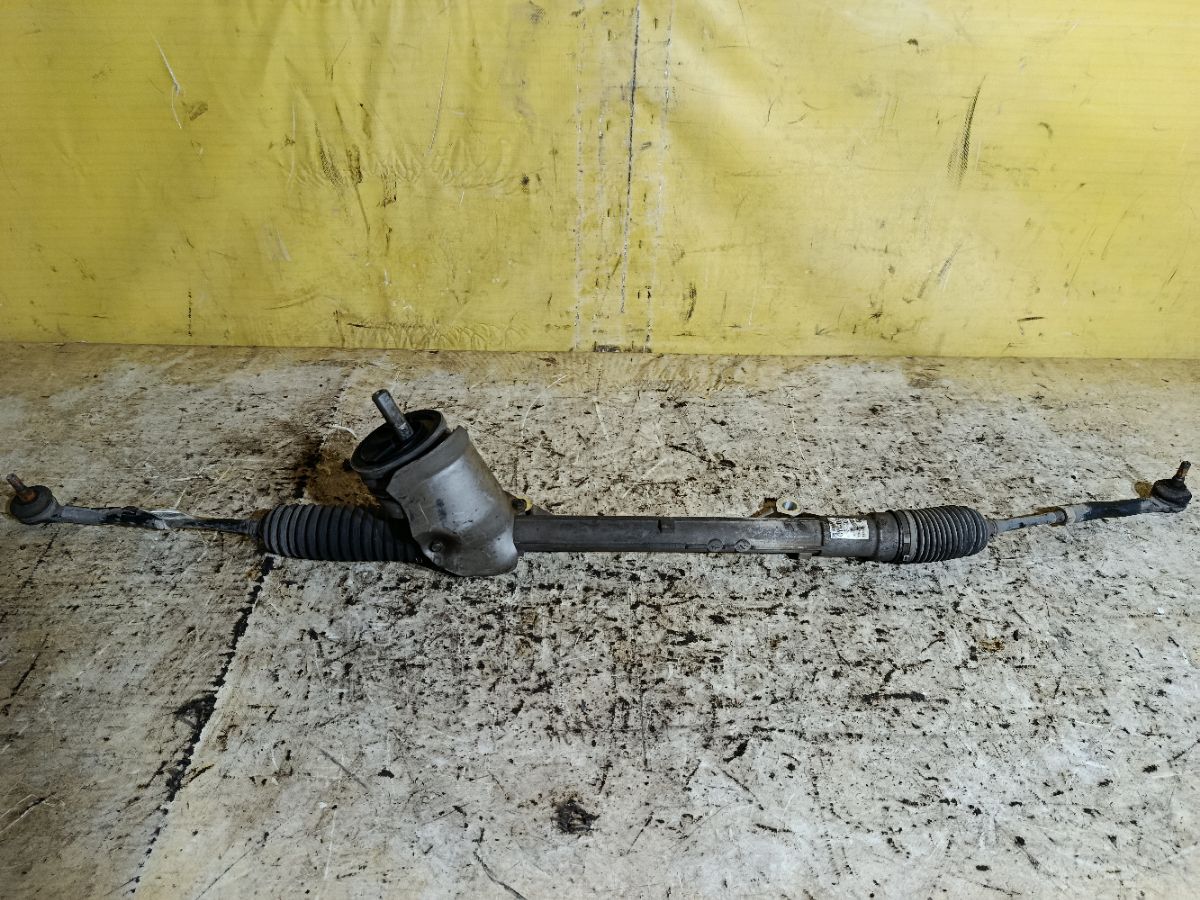 Рулевая рейка на Nissan Serena FC26 MR20DD Фото 1