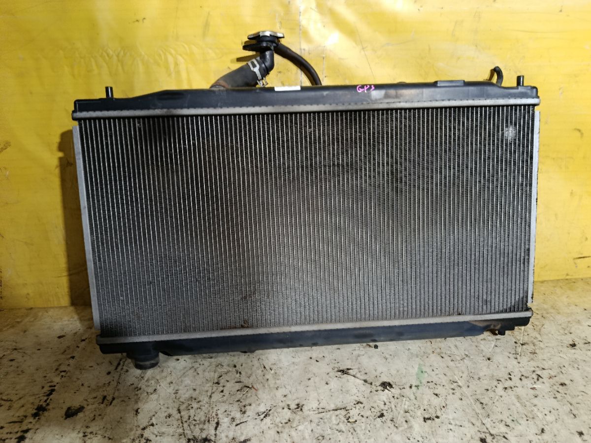 Радиатор ДВС на Honda Freed Hybrid GP3 LEA Фото 1