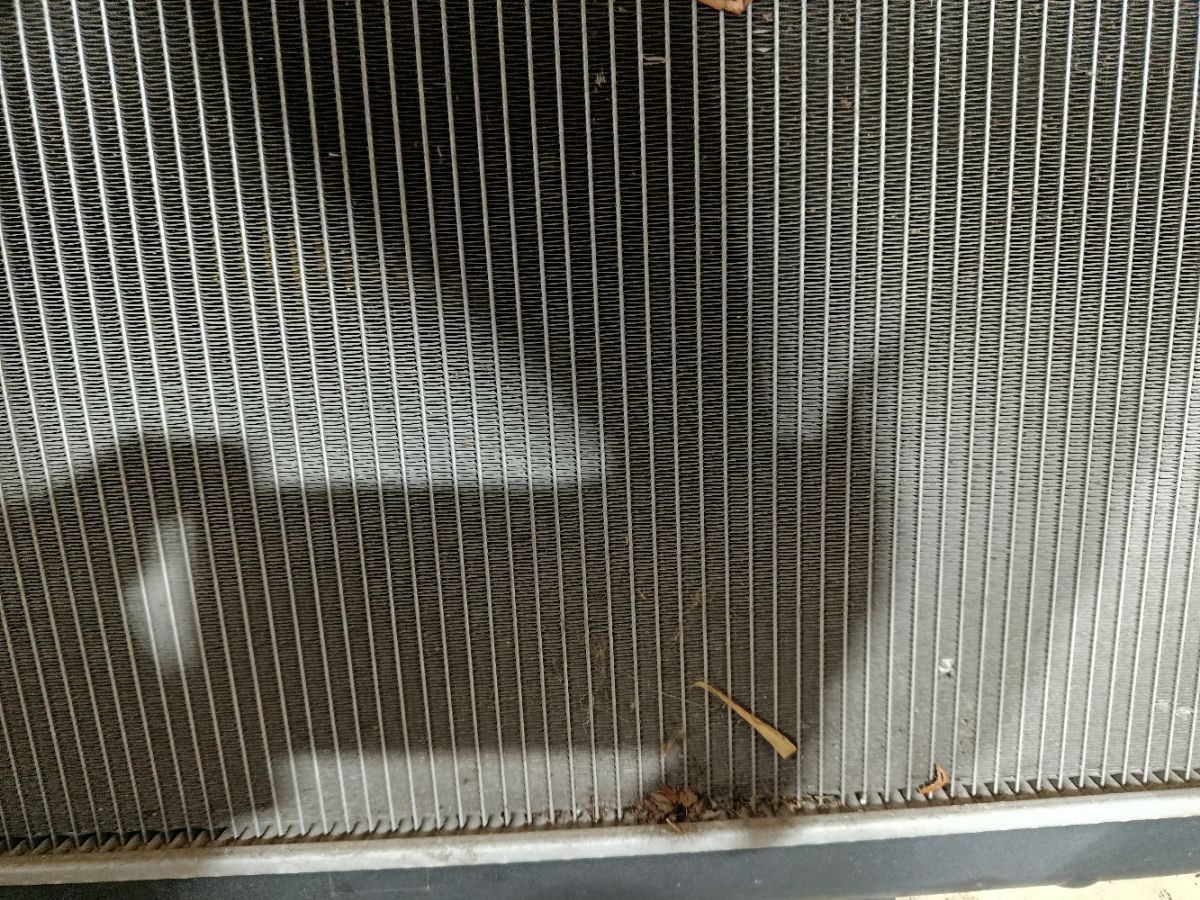 Радиатор ДВС на Nissan Tiida C11 HR15DE Фото 2