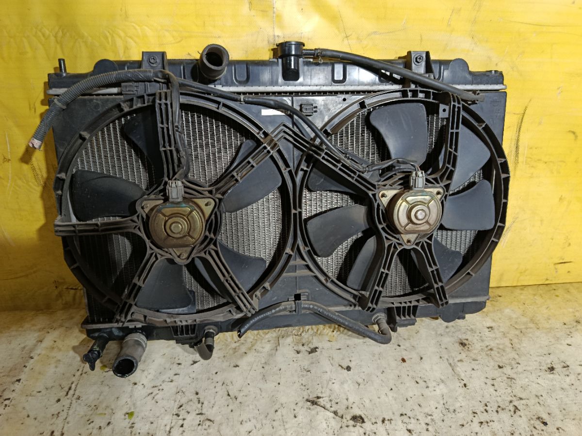 Радиатор ДВС на Nissan Wingroad WFY11 QG15DE Фото 3