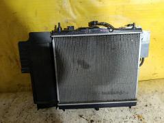 Радиатор ДВС на Nissan Note E11 HR15DE