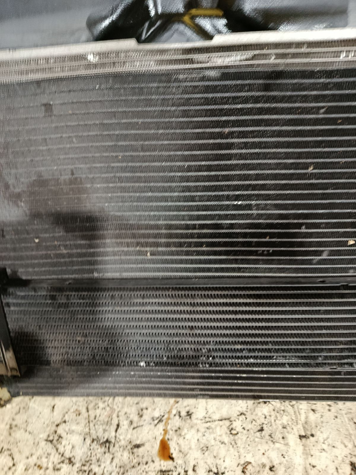 Радиатор ДВС 55055892AD на Dodge Durango DN52 Фото 3