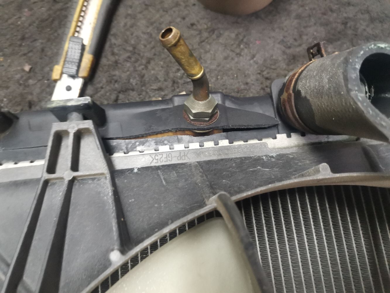 Радиатор ДВС 19010-RWK-J01, FX-036-7178, FX-036-7178A, TD-036-7178, TD-036-7178A на Honda Stream RN6 R18A Фото 4
