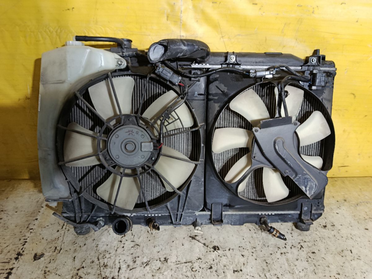 Радиатор ДВС 19010-RWK-J01, FX-036-7178, FX-036-7178A, TD-036-7178, TD-036-7178A на Honda Stream RN6 R18A Фото 3