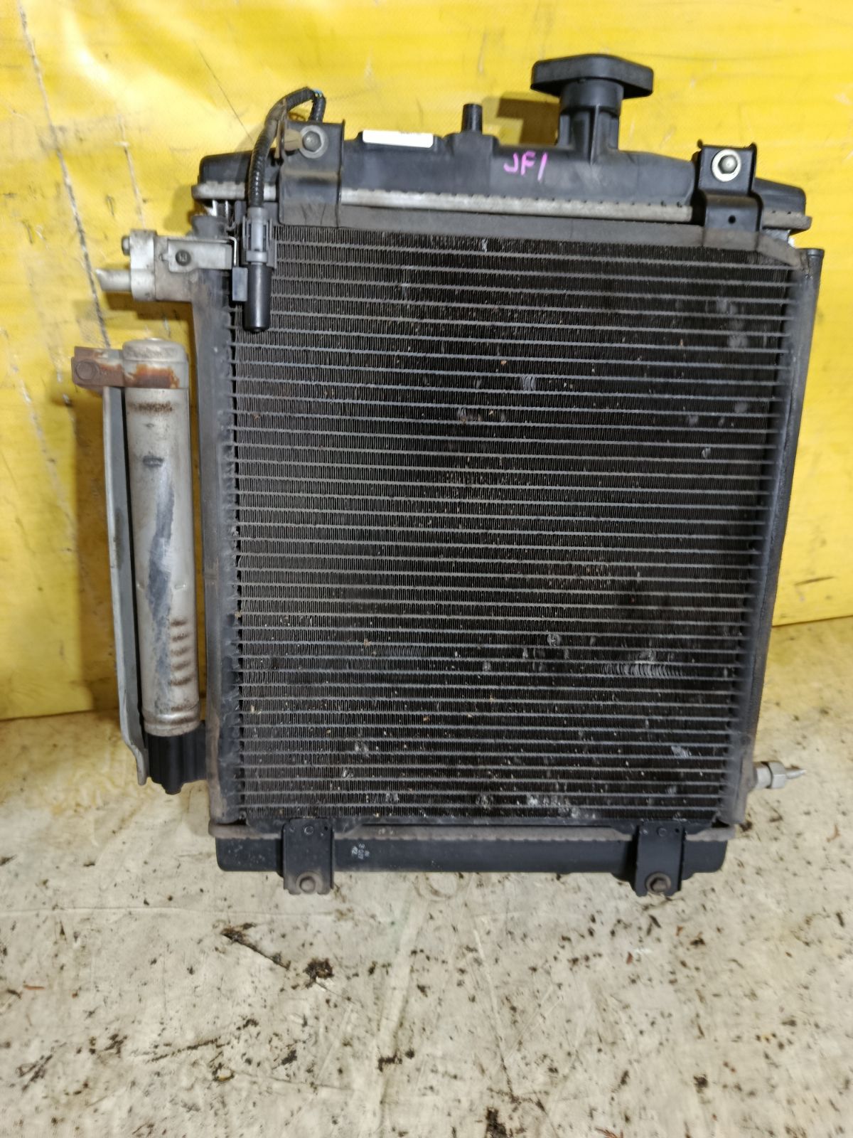 Радиатор ДВС на Honda N-Box JF1 S07A Фото 1