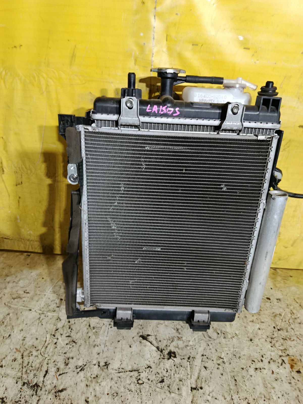 Радиатор ДВС на Daihatsu Move LA150S KF Фото 1