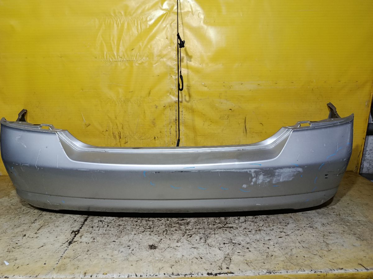 Бампер 85022-ED440 на Nissan Tiida Latio SC11 Фото 1