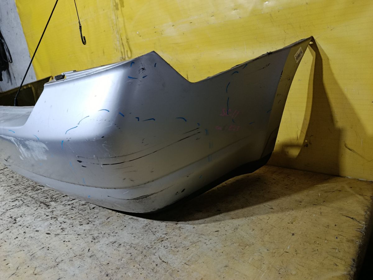 Бампер 85022-ED440 на Nissan Tiida Latio SC11 Фото 2