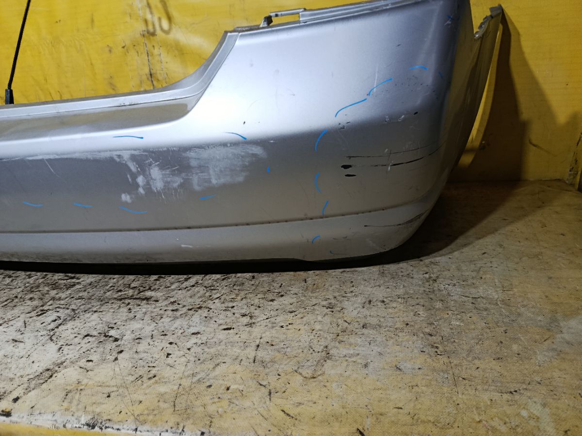 Бампер 85022-ED440 на Nissan Tiida Latio SC11 Фото 3