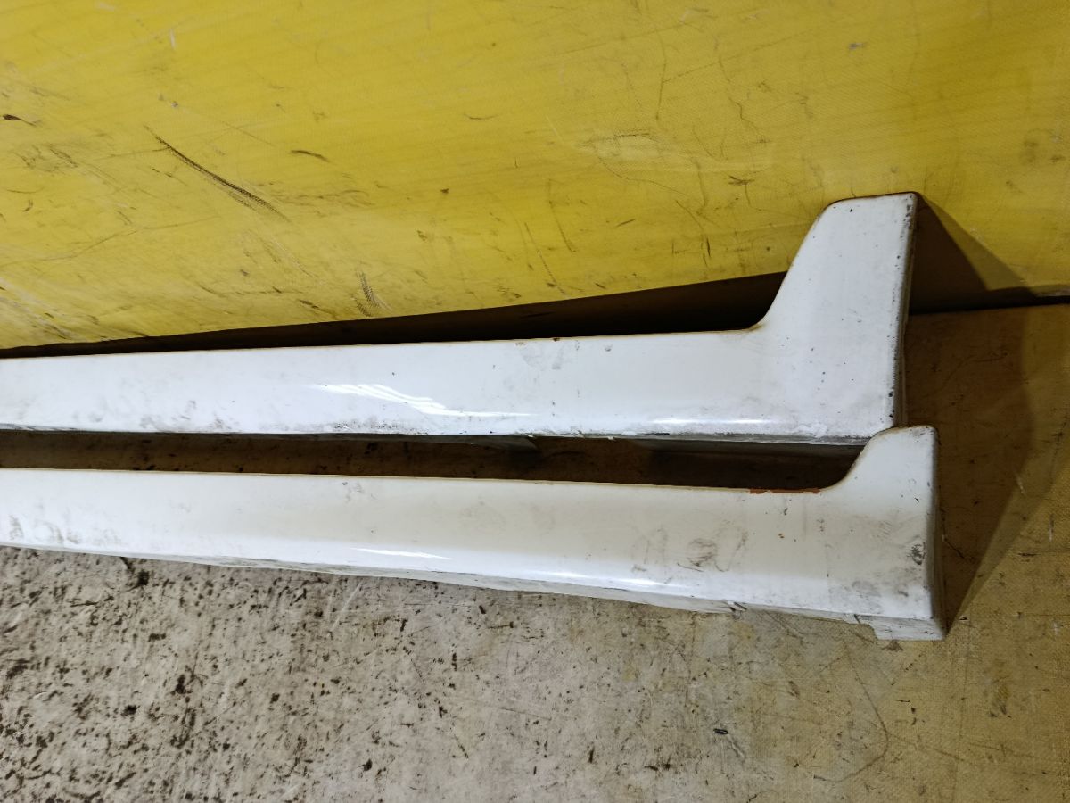 Порог кузова пластиковый ( обвес ) на Mazda Demio DY3W Фото 2