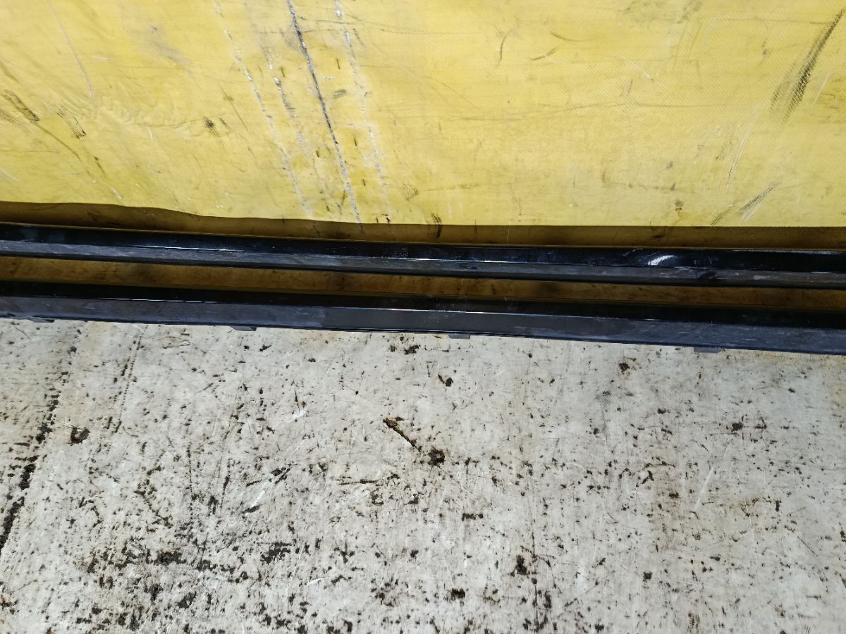 Порог кузова пластиковый ( обвес ) на Mazda Demio DJ5FS Фото 3