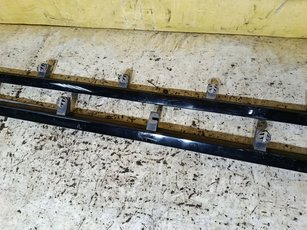 Порог кузова пластиковый ( обвес ) на Mazda Demio DJ5FS Фото 6