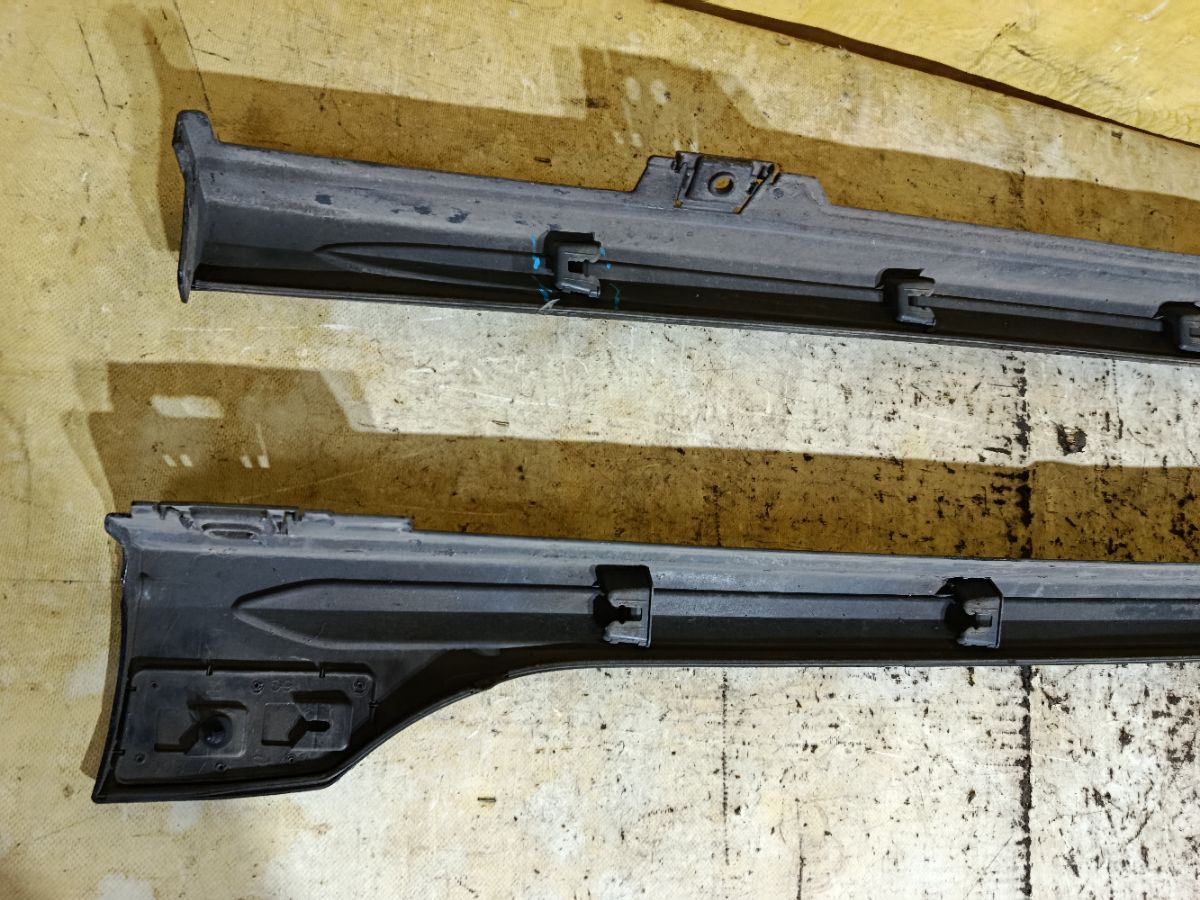 Порог кузова пластиковый ( обвес ) на Honda N-Wgn JH1 Фото 6