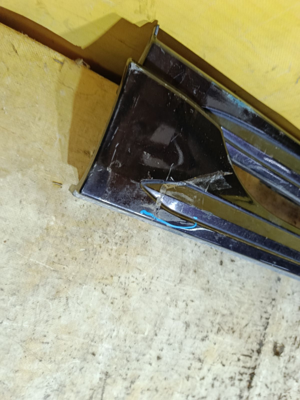 Порог кузова пластиковый ( обвес ) на Honda N-Wgn JH1 Фото 4