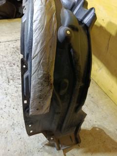 Подкрылок 53876-12610 на Toyota Corolla NRE210 Фото 5