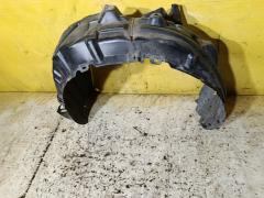 Подкрылок 53876-52550 на Toyota Aqua MXPK10 Фото 4