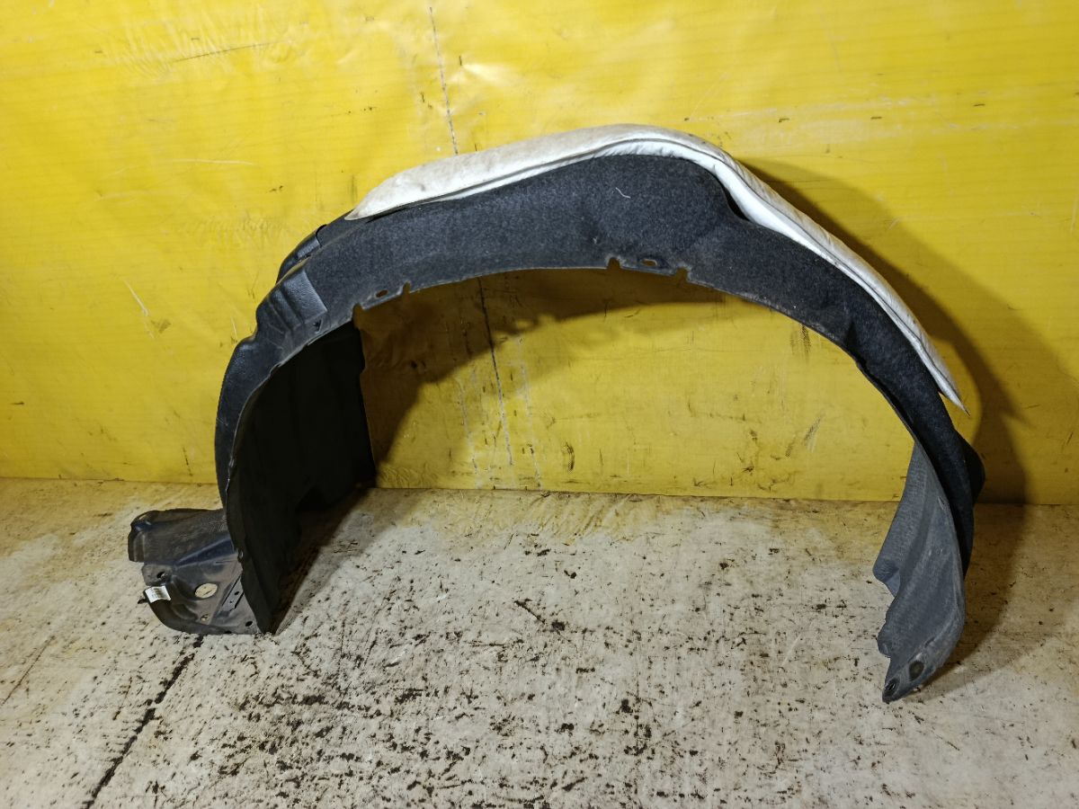 Подкрылок 53876-58120 на Toyota Alphard AYH30W 2AR-FXE Фото 3