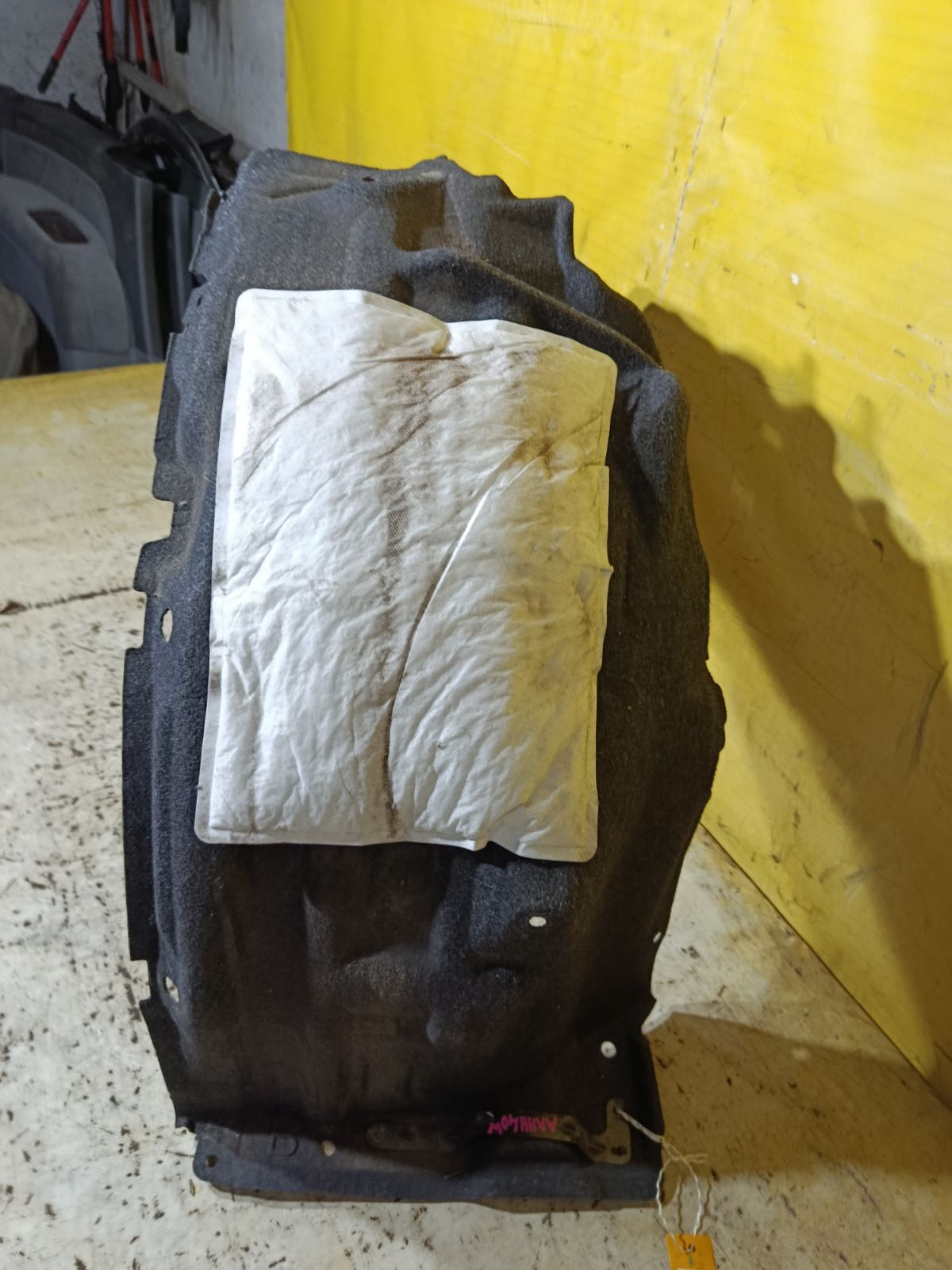 Подкрылок 53805-V2030 на Toyota Alphard AAHH40W Фото 2