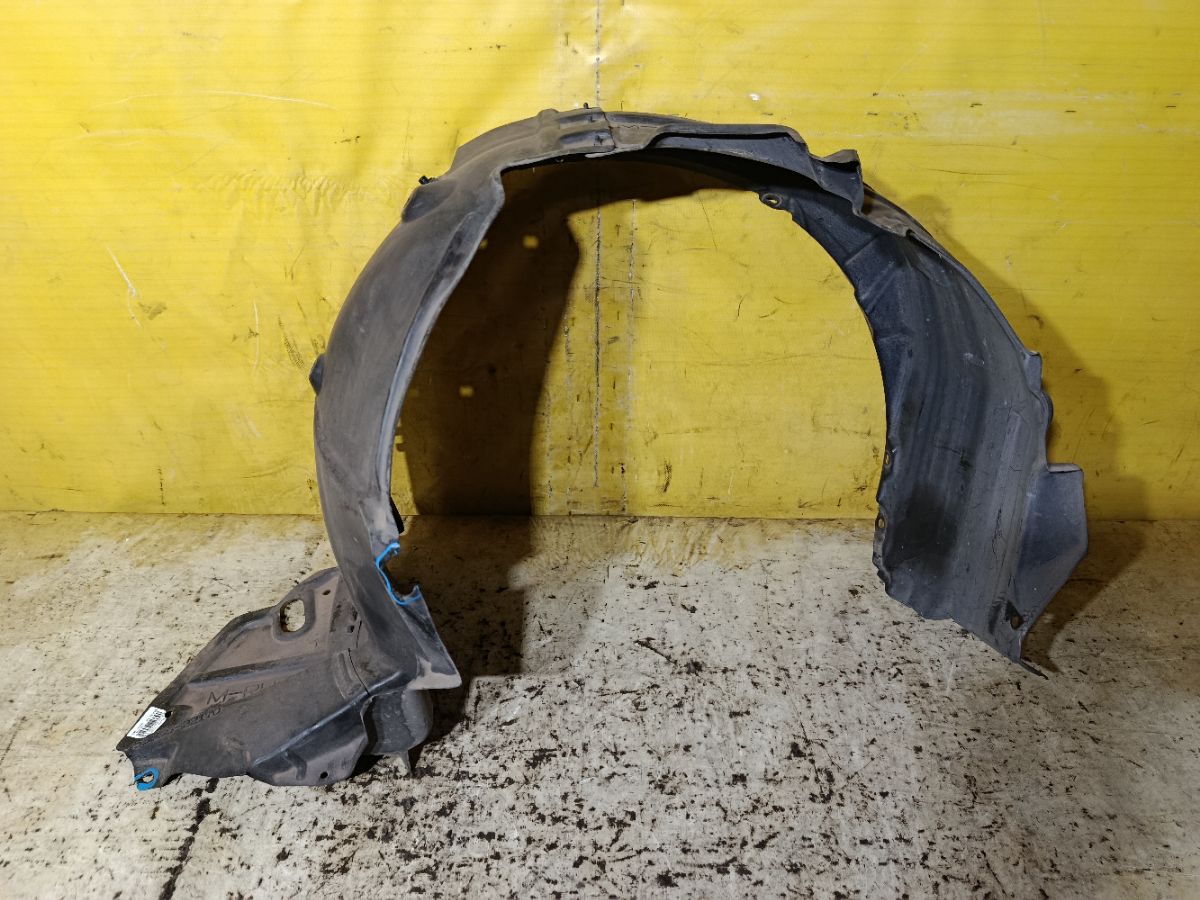 Подкрылок 53895-22170, 53875-22140, 53805-22050 на Toyota Mark X GRX130 4GR-FSE Фото 1