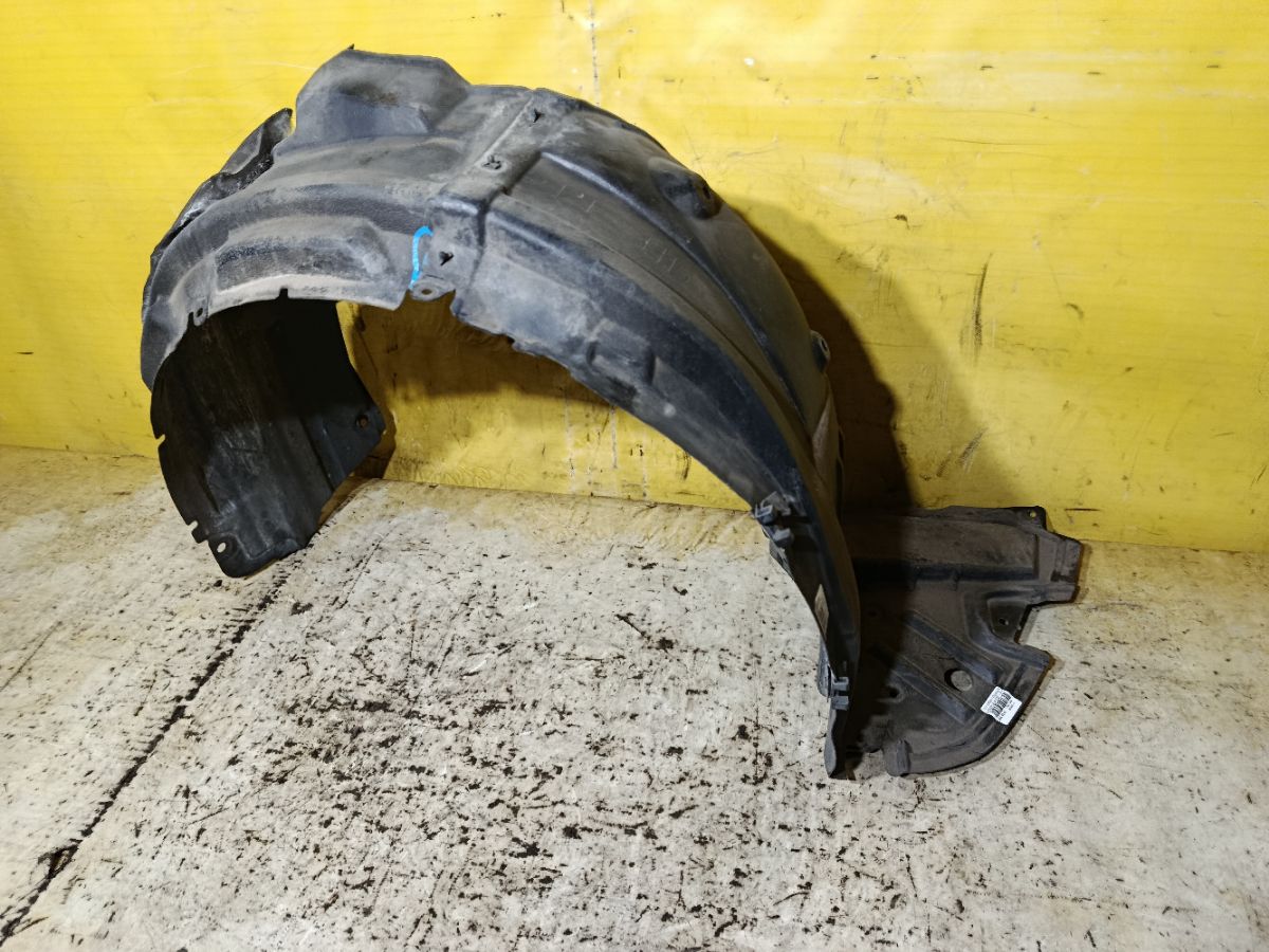 Подкрылок 53805-30130 на Toyota Crown GRS200 4GR-FSE Фото 1