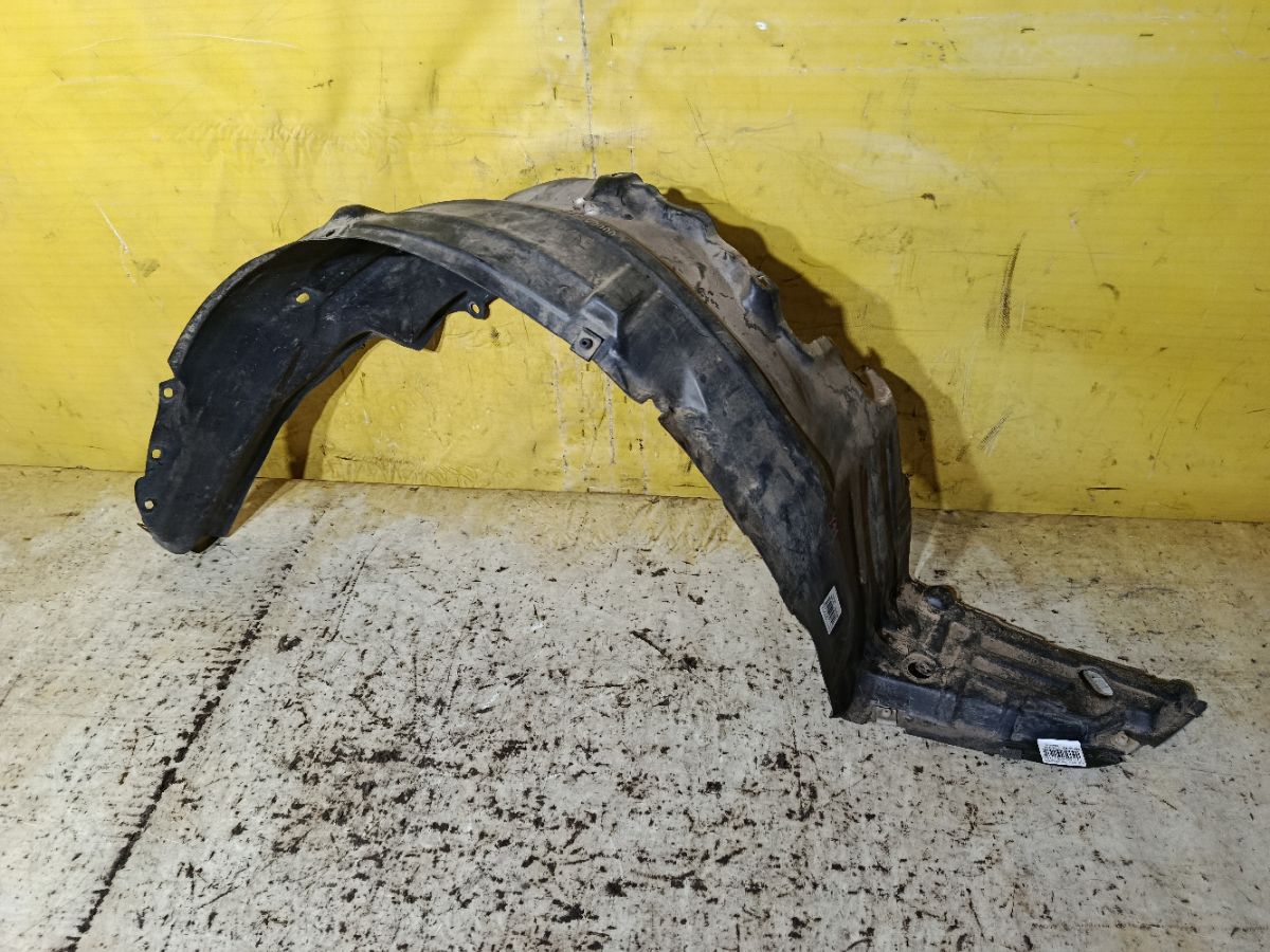 Подкрылок 63842-WD000 на Nissan Ad Van VFY11 QG15DE Фото 1