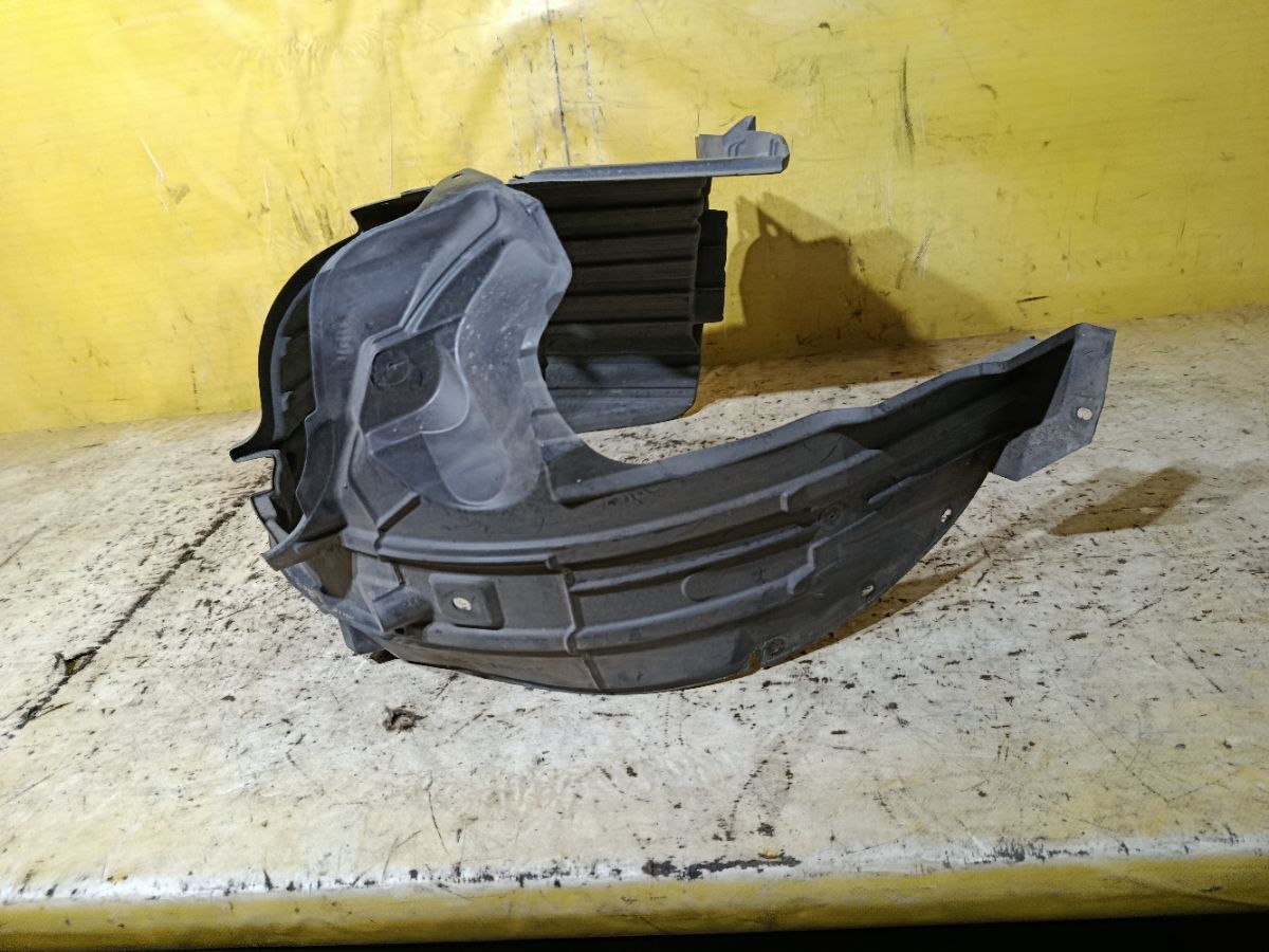 Подкрылок 63843-CT00A на Nissan March AK12 CR12DE Фото 3