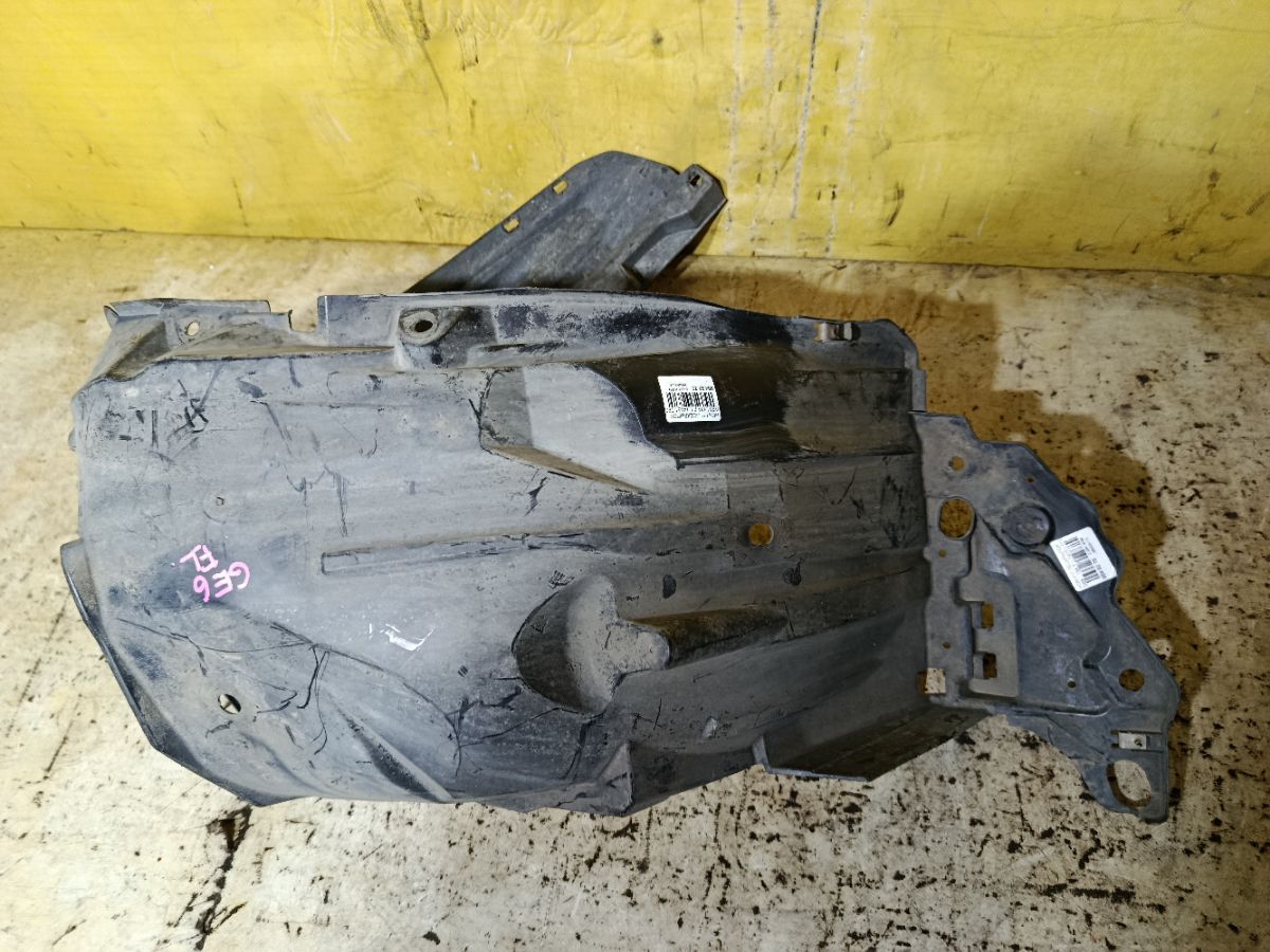 Подкрылок 74151-TF0-00/J0 на Honda Fit GE6 L13A Фото 3