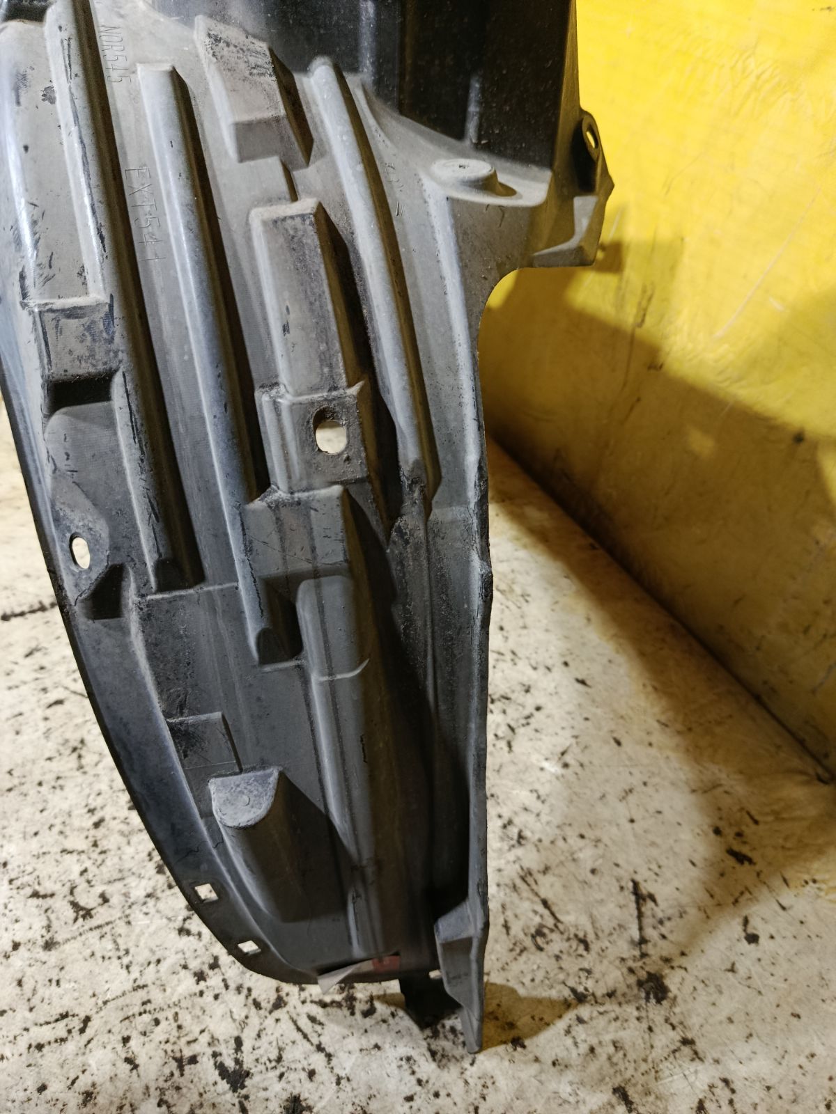 Подкрылок 74151-TF0-00/J0 на Honda Fit GE6 L13A Фото 4