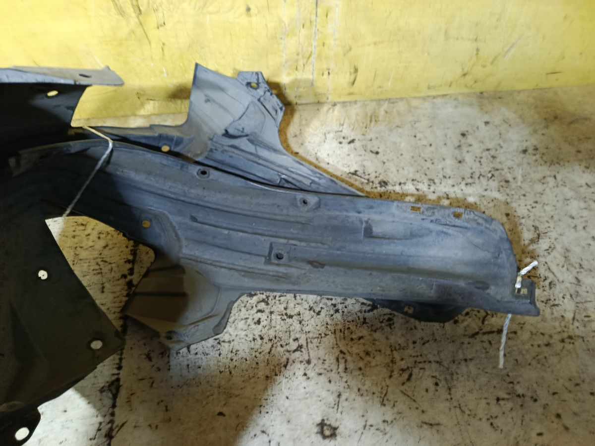 Подкрылок на Honda Fit Shuttle Hybrid GP2 LDA Фото 5