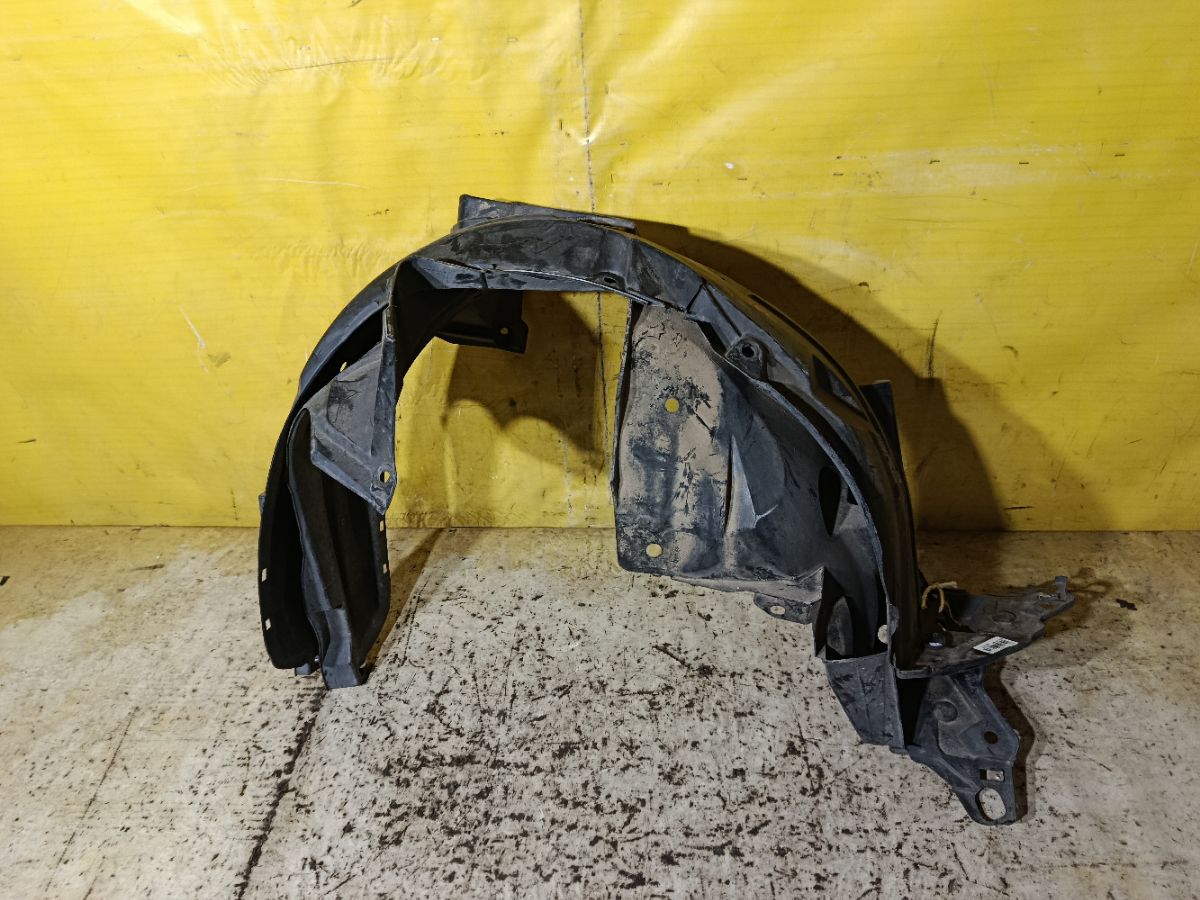 Подкрылок на Honda Fit GE6 L13A Фото 1