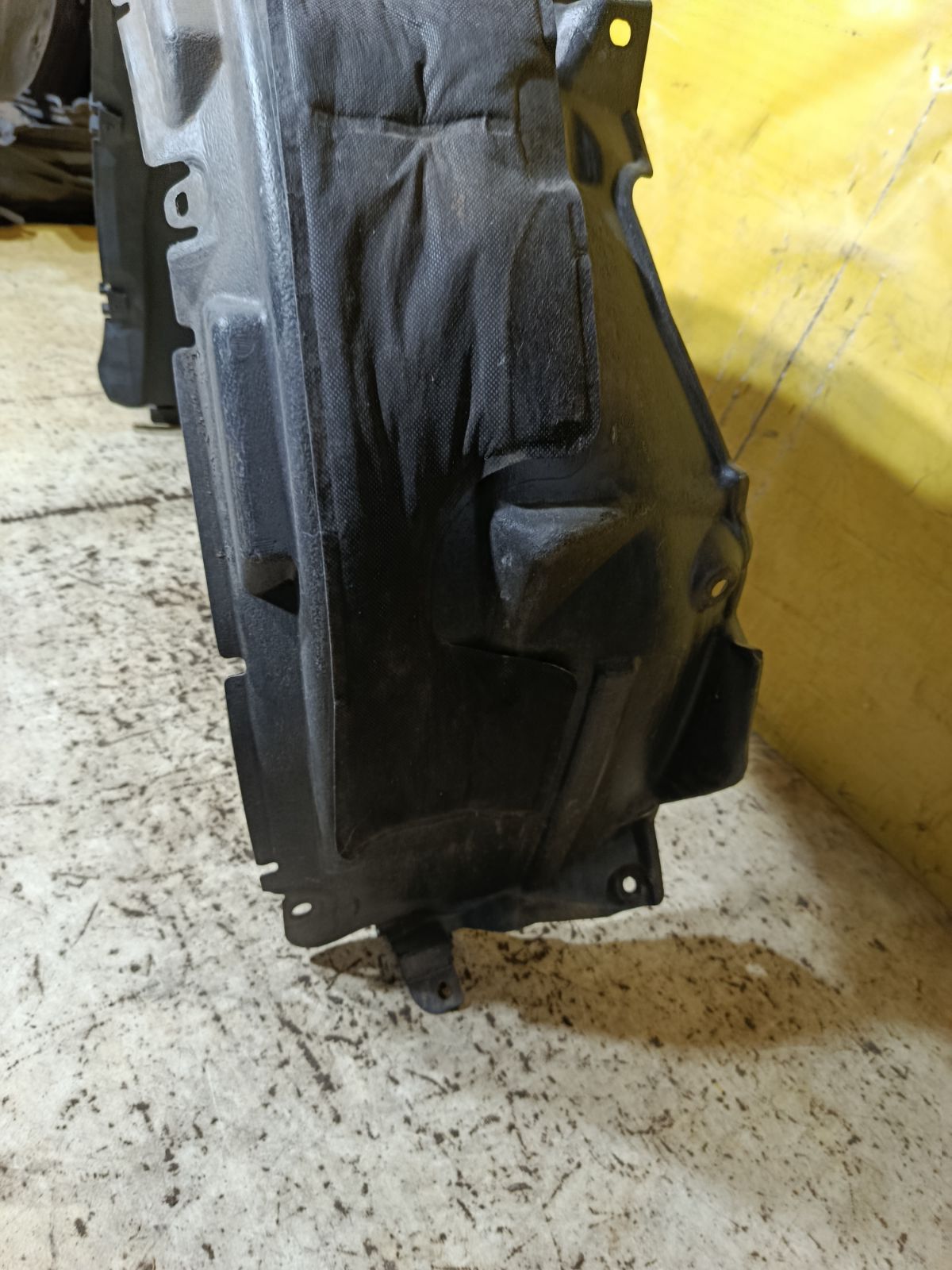 Подкрылок 53806-30180, 53876-30190 на Toyota Crown GRS200 4GR-FSE Фото 4