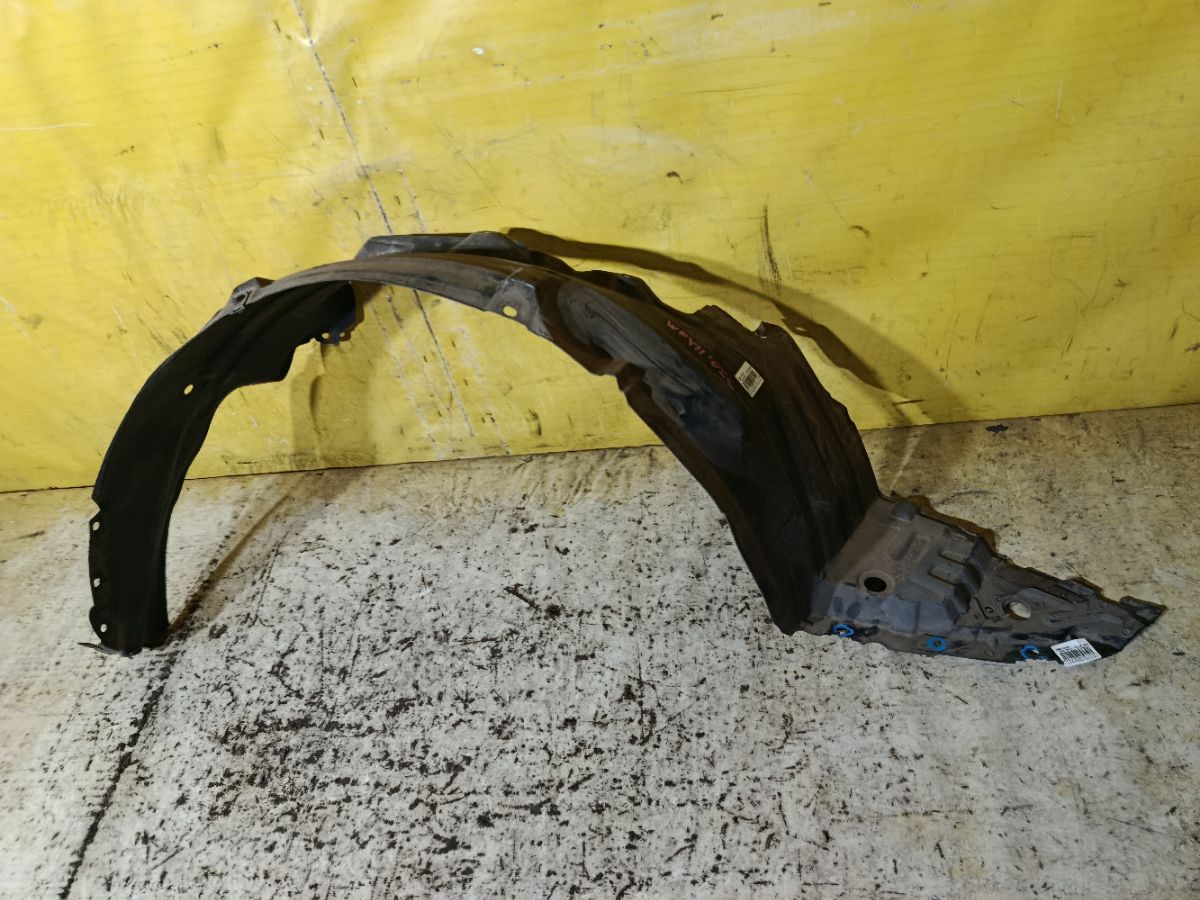 Подкрылок 63840-WE000 на Nissan Wingroad WFY11 QG15DE Фото 1