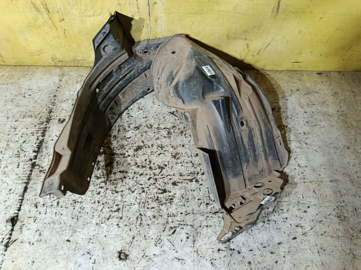 Подкрылок на Honda Fit GE6 L13A Фото 1