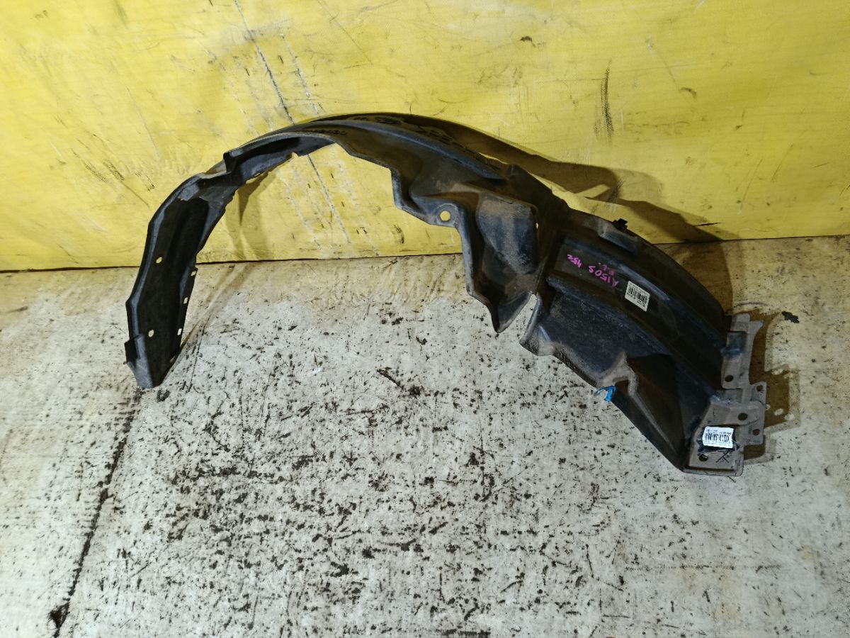 Подкрылок 53876-B2430 на Daihatsu Move LA150S KF-VE Фото 1