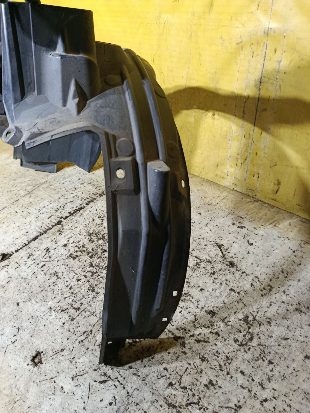 Подкрылок 74100-T5A-00 на Honda Fit Hybrid GP5 LEB Фото 3