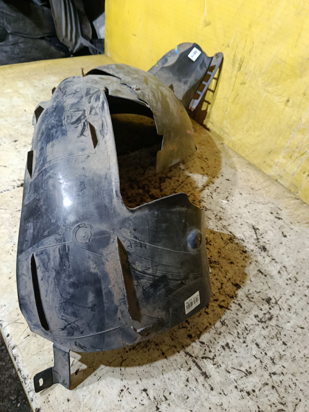 Подкрылок 1Q0805912C, 1Q805978B на Volkswagen Eos 1F BUB Фото 4