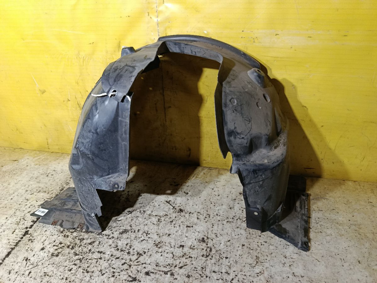 Подкрылок 51718040102, 51717059378 на Bmw 3-Series E90 Фото 4