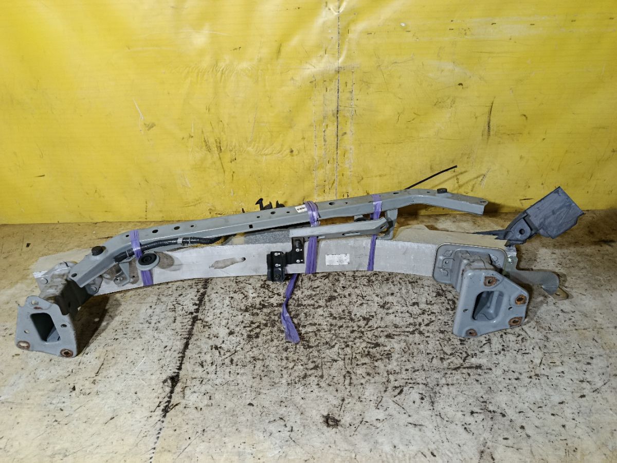 Жесткость бампера на Nissan Tiida C11 Фото 3