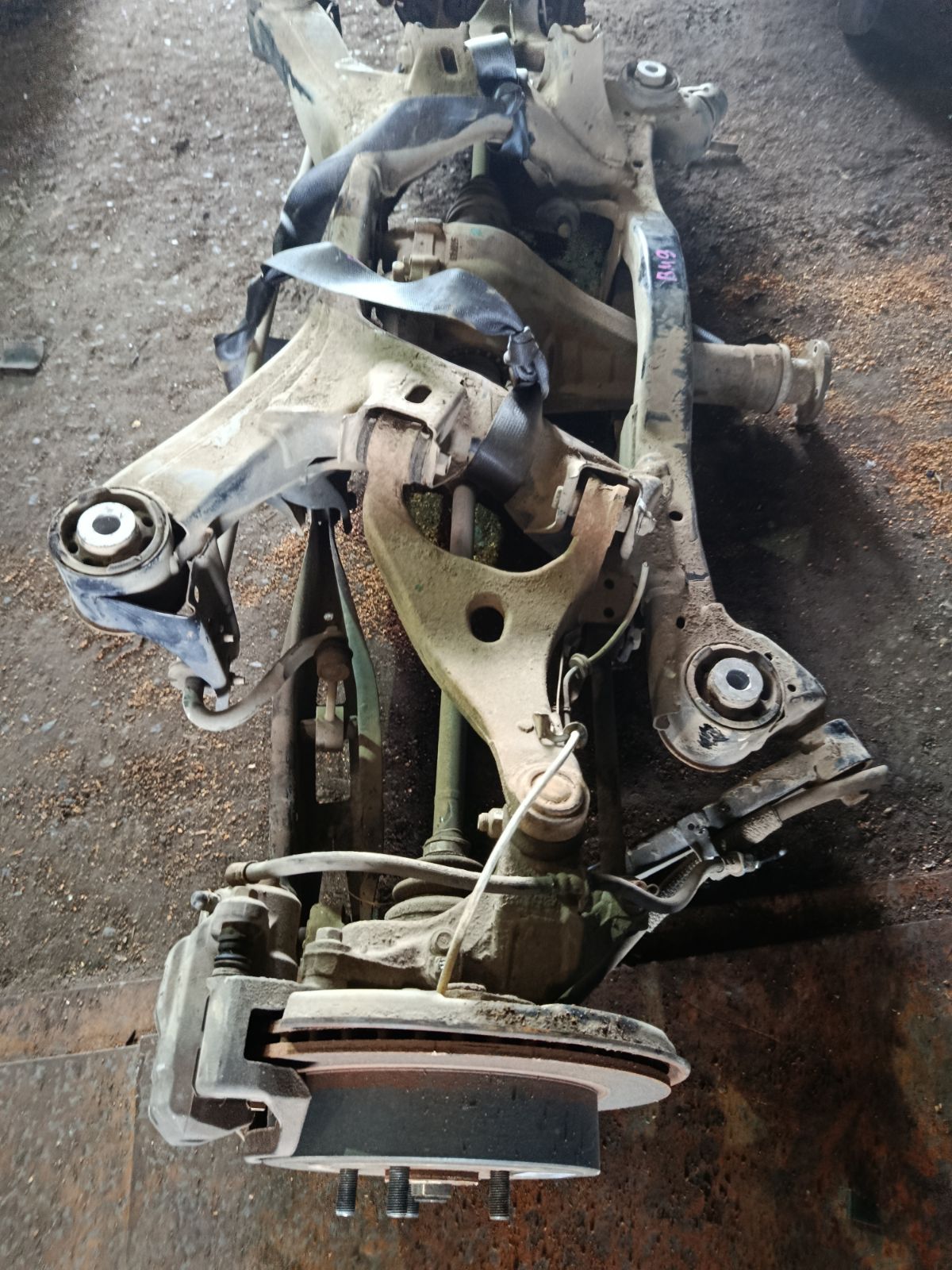 Балка подвески на Subaru Legacy BM9 EJ255 Фото 1