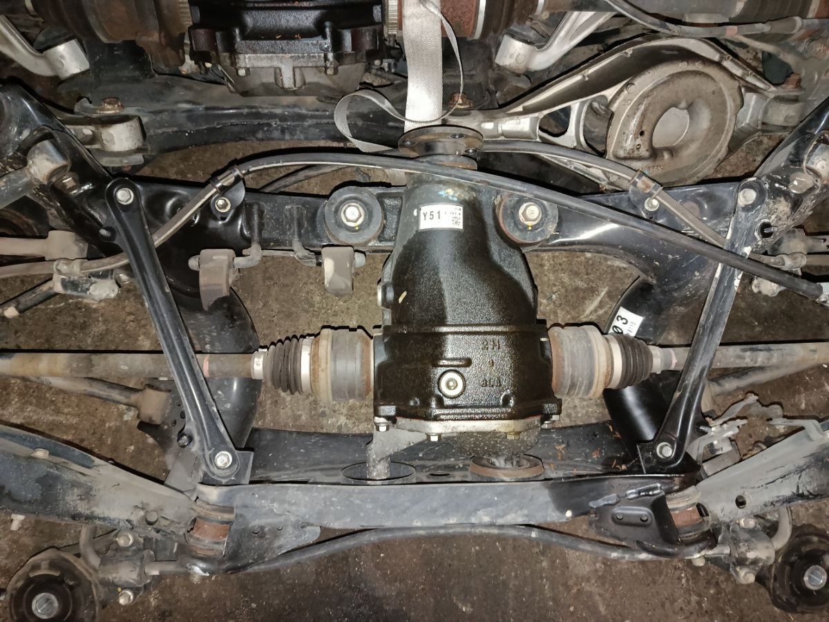 Балка подвески на Toyota Mark X GRX130 4GR-FSE Фото 10