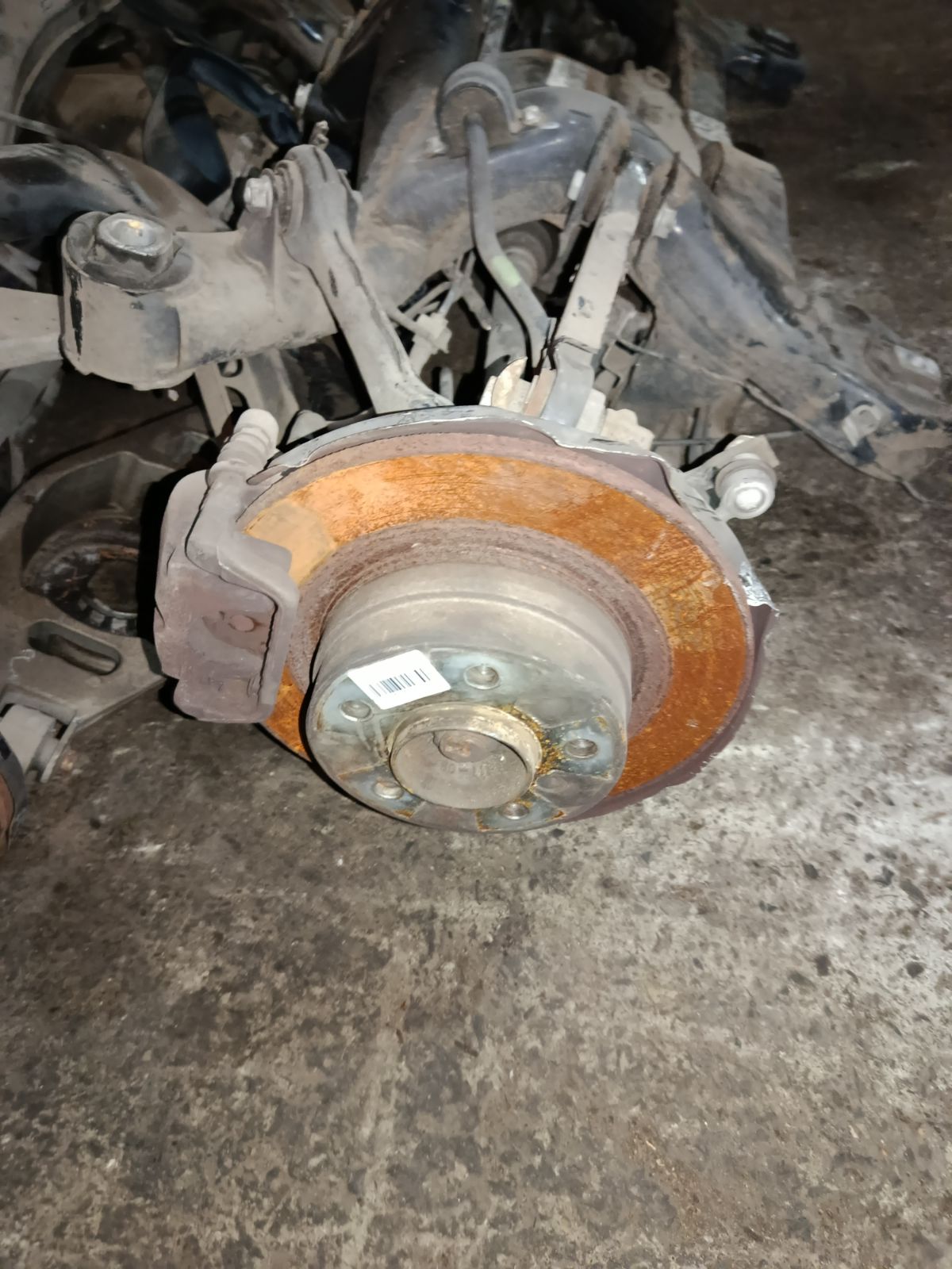 Балка подвески на Bmw 3-Series E90 Фото 3