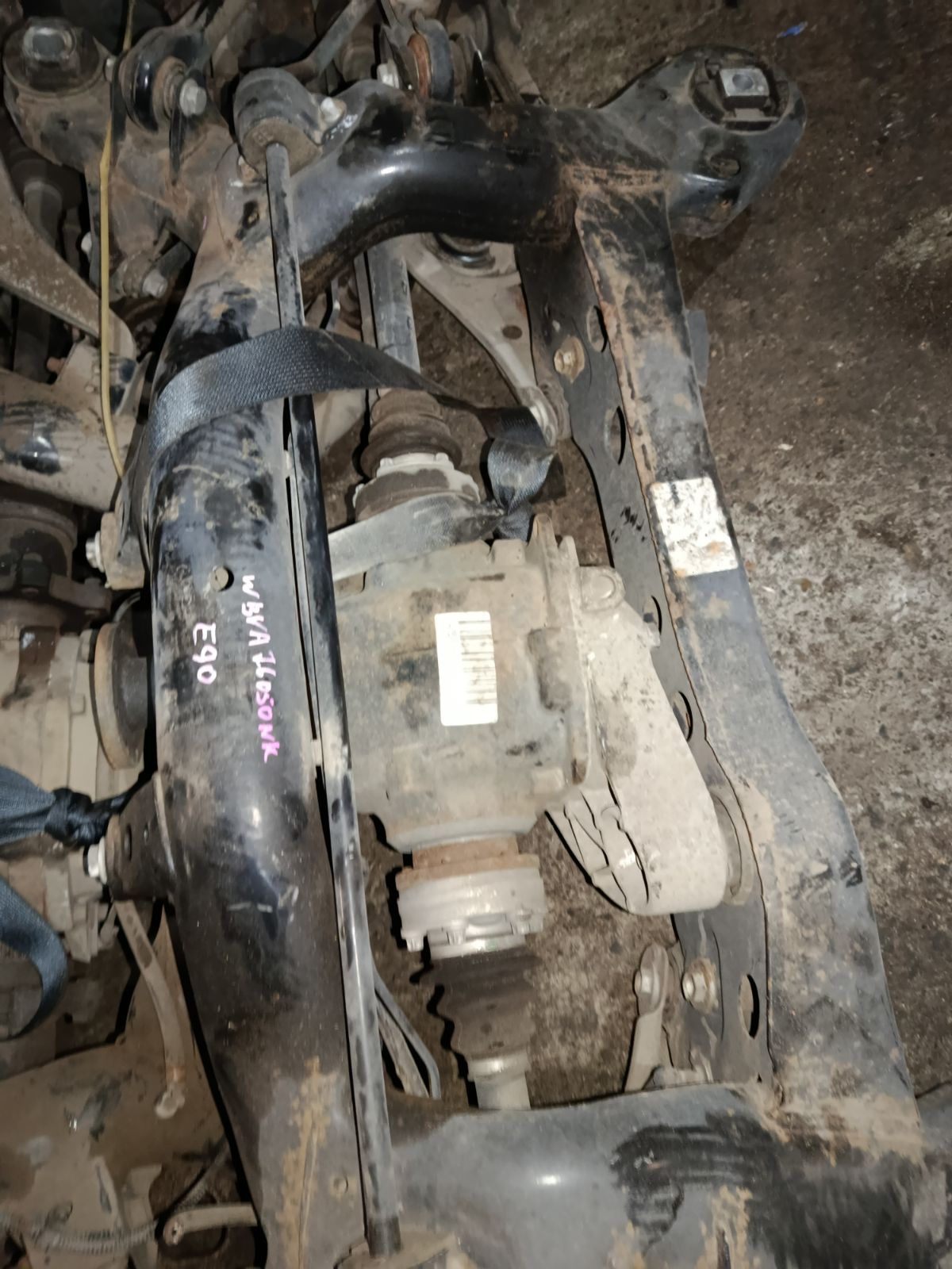 Балка подвески на Bmw 3-Series E90 Фото 4