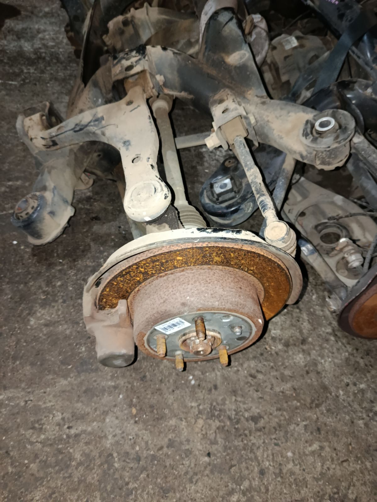 Балка подвески 51206-51030, 51206-53020 на Toyota Mark Ii JZX110 1JZ-FSE Фото 3