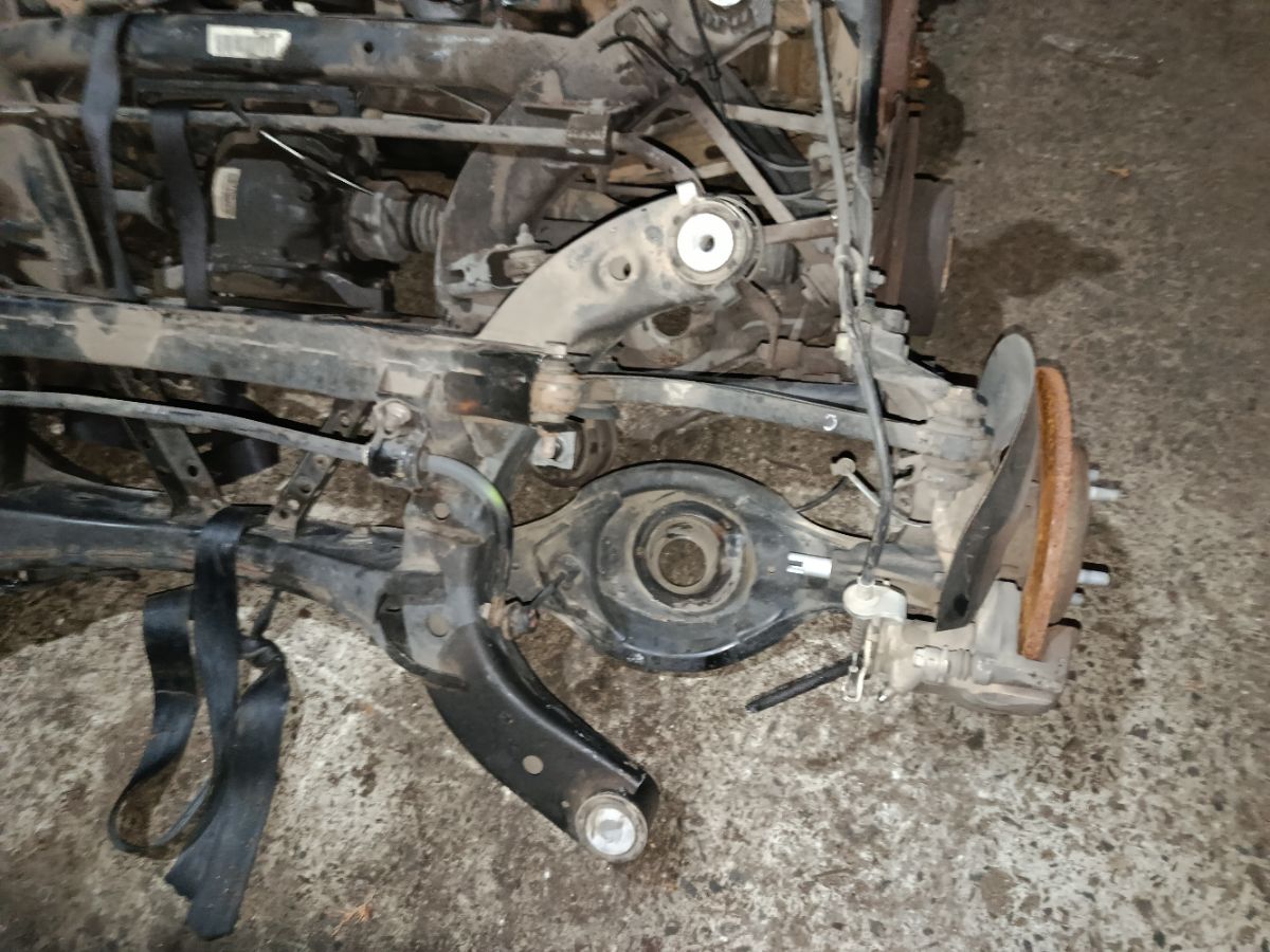 Балка подвески на Mazda Atenza Wagon GJ2FW SH-VPTR Фото 2